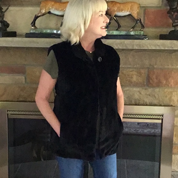 Reversible Mink Vest 27” long-pit to pit 20” hem45 - Picture 5 of 11